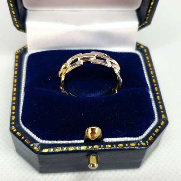 Silver Rings - Picture 3 of 4